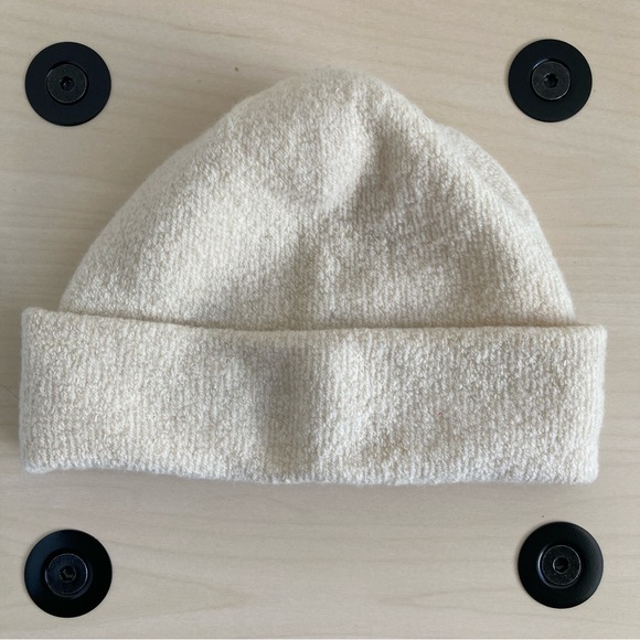 GAP Cozy Cream Kids Beanie - Picture 2 of 5